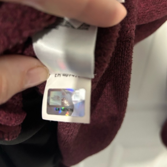 The North Face Crescent Sunshine Fleece Hoodie pullover Size Medium. Burgundy - Picture 14 of 14